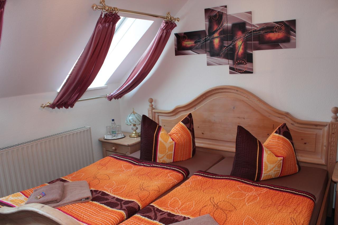 Hotel Stadt Pausa Quarto foto